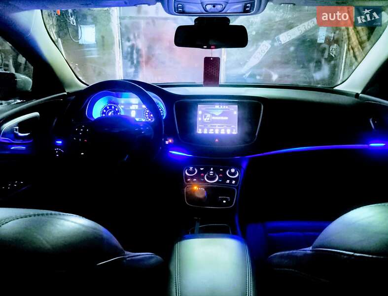 Седан Chrysler 200 2014 в Вознесенську фото 3 Седан Chrysler 200 2014 в Вознесенську