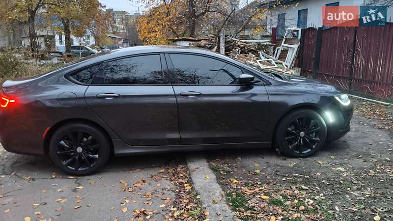 Седан Chrysler 200 2015 в Чернигове фото 2 Седан Chrysler 200 2015 в Чернигове