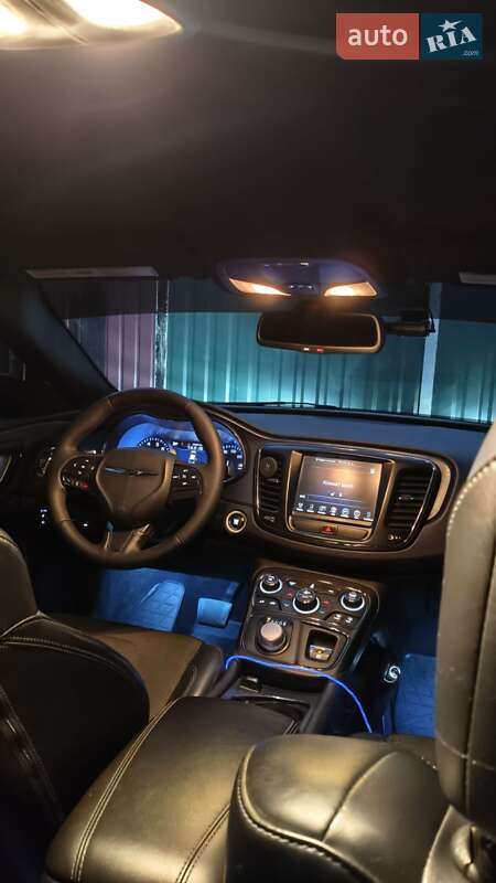 Седан Chrysler 200 2015 в Чернигове фото 15 Седан Chrysler 200 2015 в Чернигове