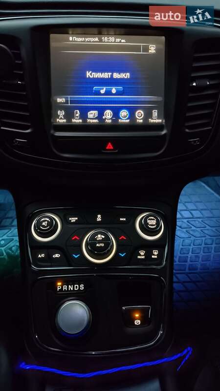 Седан Chrysler 200 2015 в Чернигове фото 20 Седан Chrysler 200 2015 в Чернигове