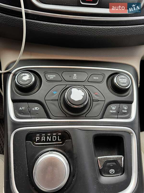 Седан Chrysler 200 2015 в Киеве фото 14 Седан Chrysler 200 2015 в Киеве