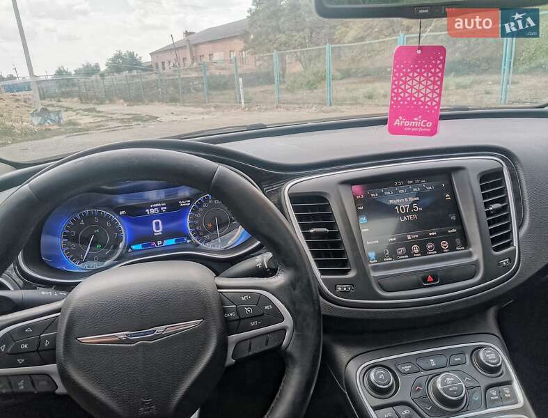 Седан Chrysler 200 2014 в Вознесенську фото 24 Седан Chrysler 200 2014 в Вознесенську