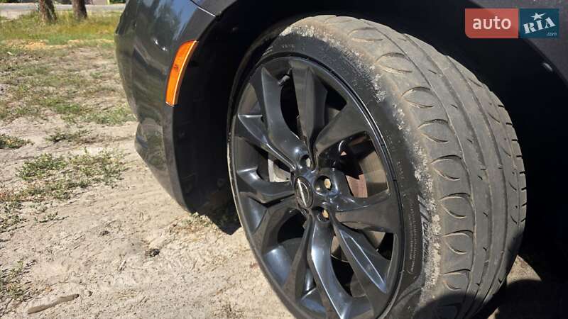 Седан Chrysler 200 2014 в Киеве фото 10 Седан Chrysler 200 2014 в Киеве