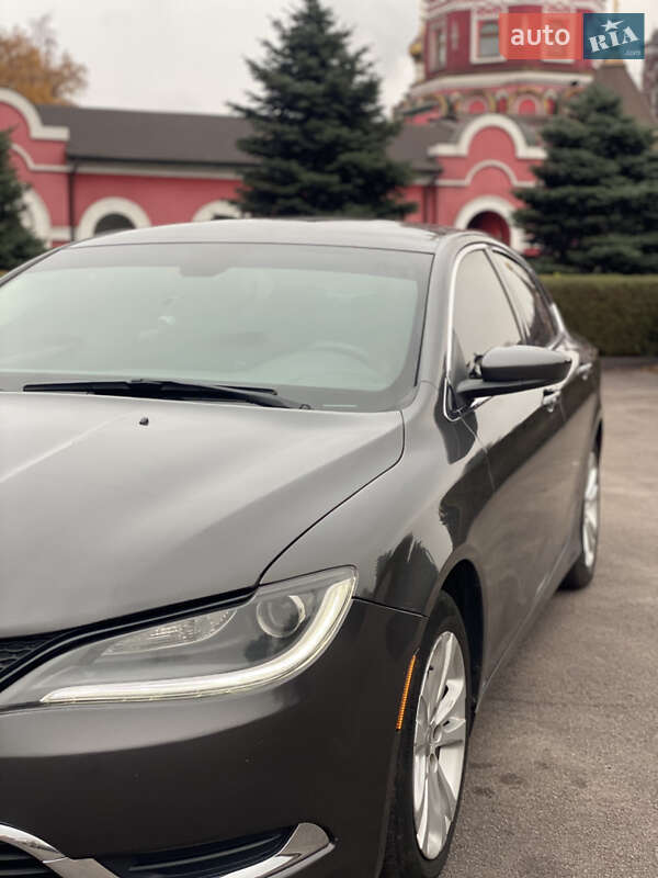 Седан Chrysler 200 2015 в Каменском фото 8 Седан Chrysler 200 2015 в Каменском