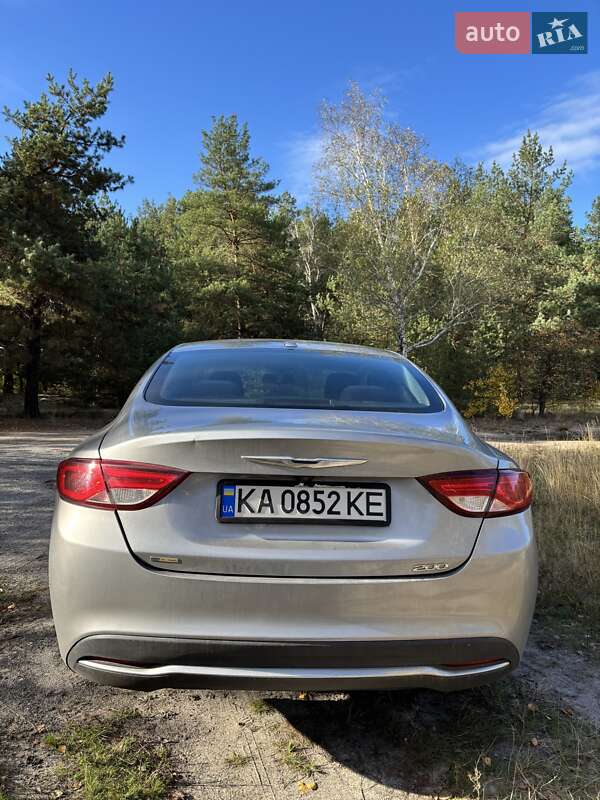 Седан Chrysler 200 2014 в Києві фото 9 Седан Chrysler 200 2014 в Києві