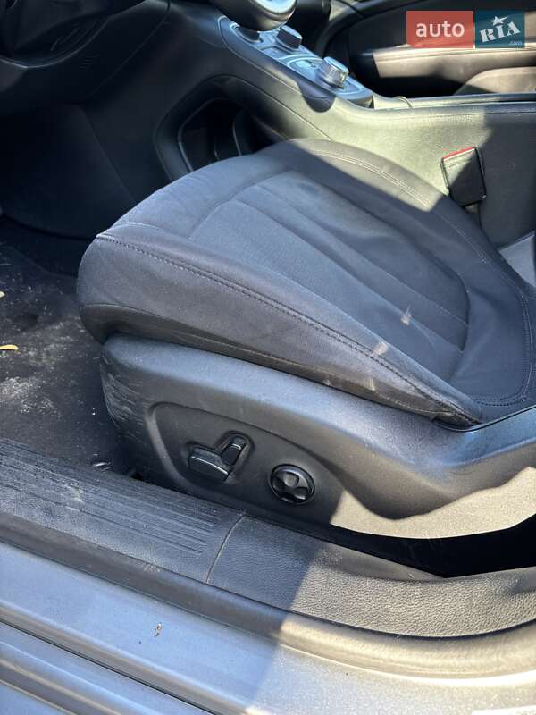 Седан Chrysler 200 2014 в Києві фото 16 Седан Chrysler 200 2014 в Києві