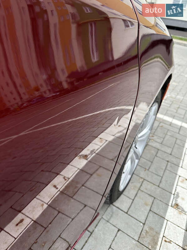 Седан Chrysler 200 2016 в Луцьку фото 37 Седан Chrysler 200 2016 в Луцьку