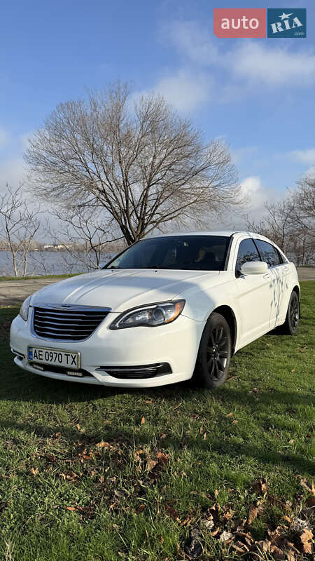 Chrysler 200 2013 Chrysler 200 2013