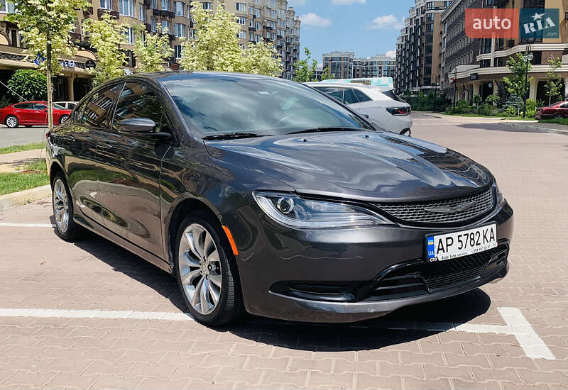 Седан Chrysler 200 2015 в Києві фото 5 Седан Chrysler 200 2015 в Києві