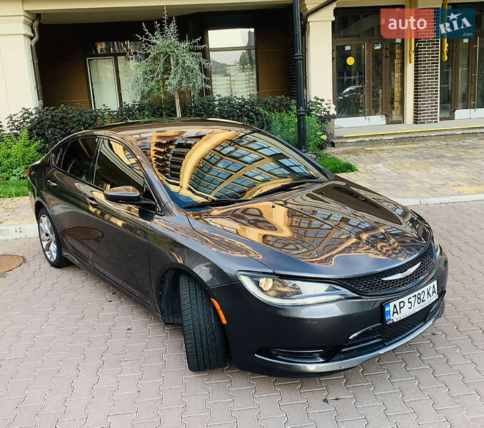 Седан Chrysler 200 2015 в Києві фото 20 Седан Chrysler 200 2015 в Києві