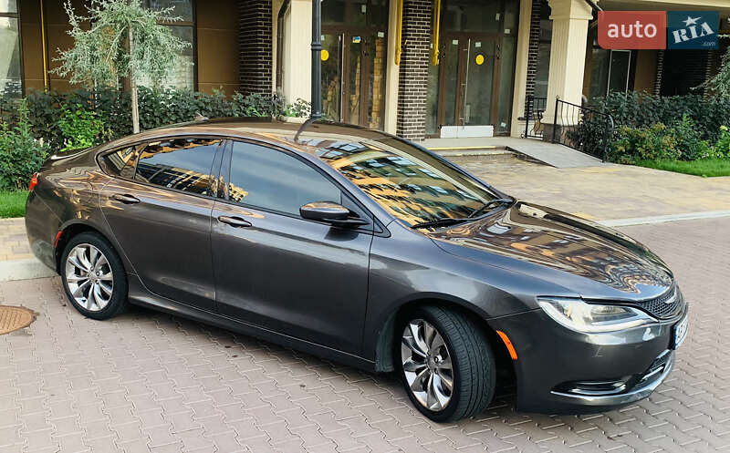 Седан Chrysler 200 2015 в Києві фото 22 Седан Chrysler 200 2015 в Києві