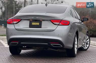 Седан Chrysler 200 2014 в Киеве