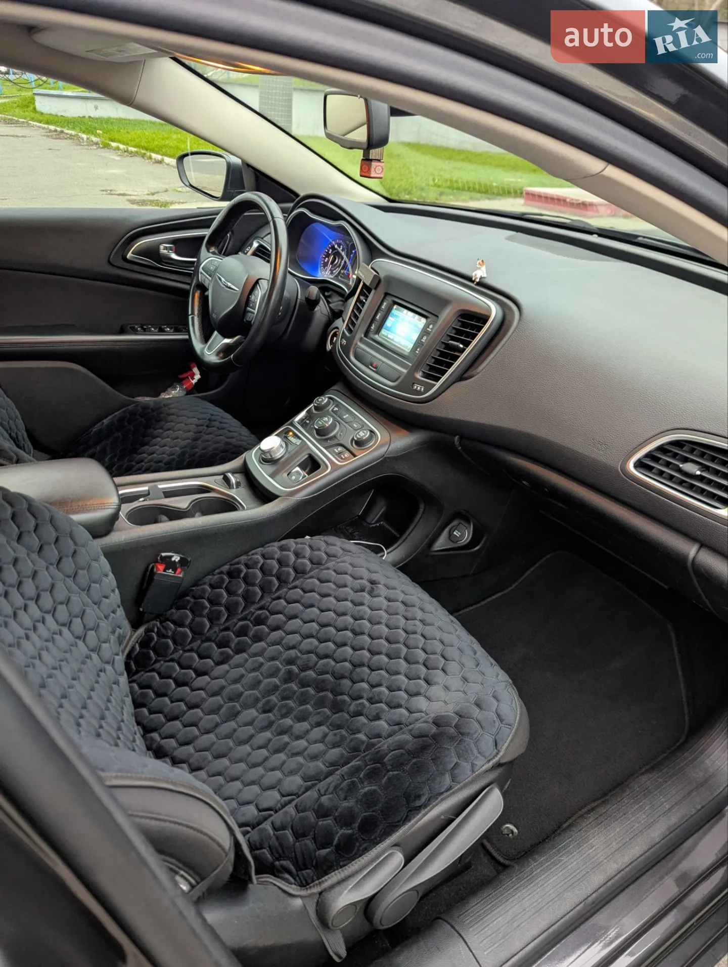 2014 Chrysler 200 - мініатюра 10