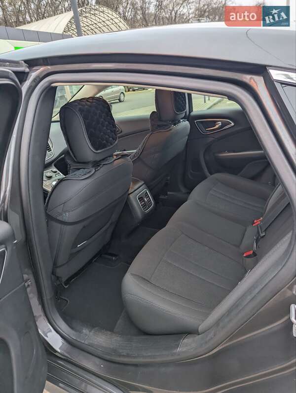 Седан Chrysler 200 2014 в Одессе