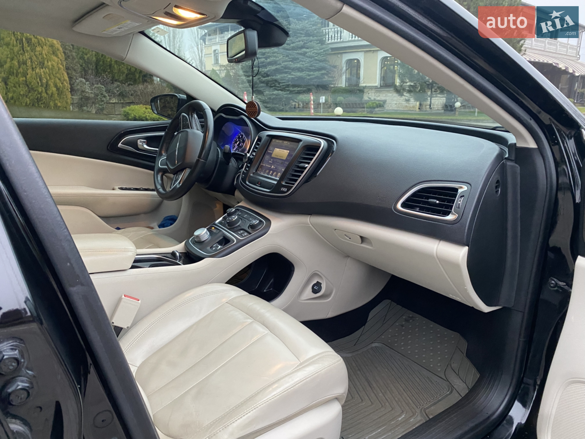 2014 Chrysler 200 - мініатюра 6