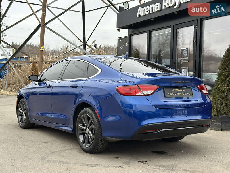 Седан Chrysler 200 2016 в Харкові