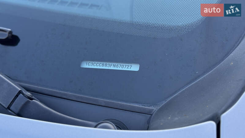 Седан Chrysler 200 2015 в Чернигове