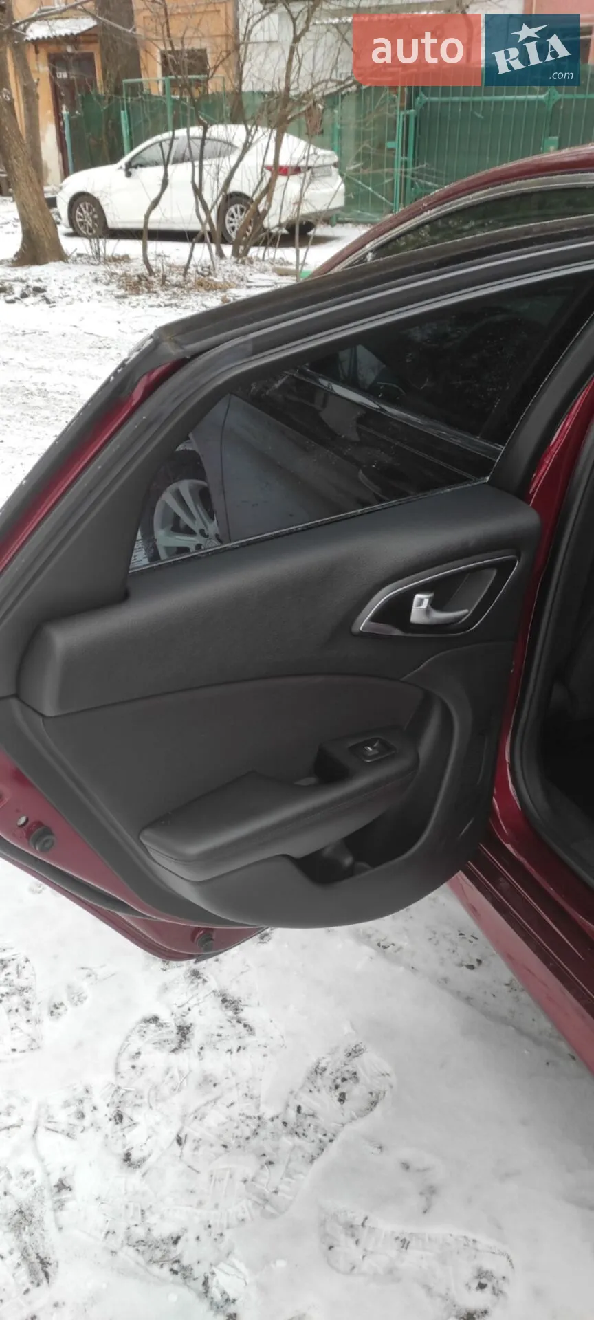 2015 Chrysler 200 - мініатюра 9