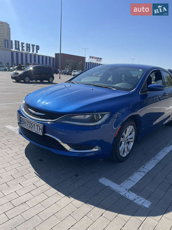 Седан Chrysler 200 2015 в Одессе