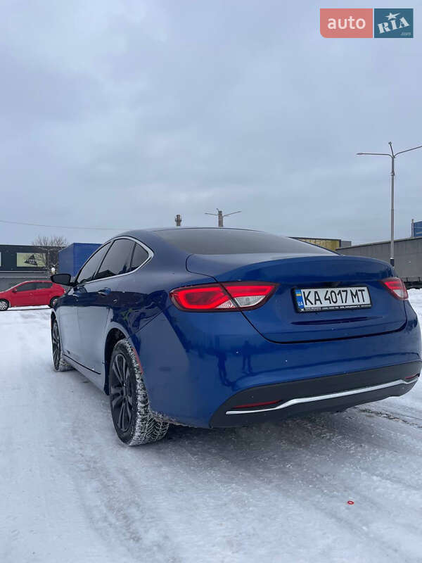 Седан Chrysler 200 2015 в Киеве фото 4 Седан Chrysler 200 2015 в Киеве