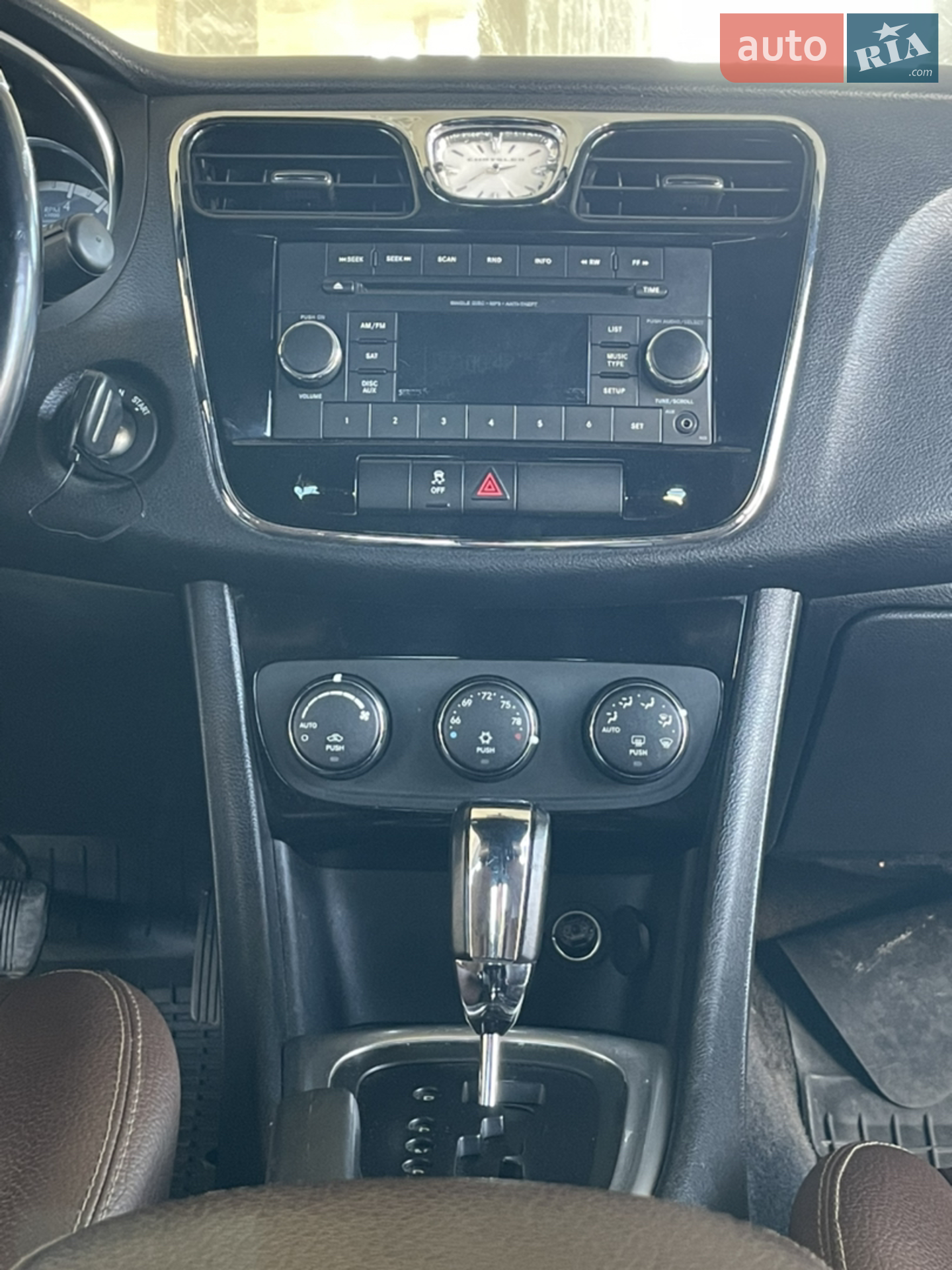 2012 Chrysler 200 - мініатюра 22