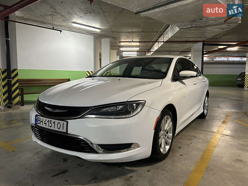 Седан Chrysler 200 2015 в Одессе