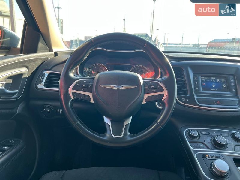 Седан Chrysler 200 2014 в Киеве