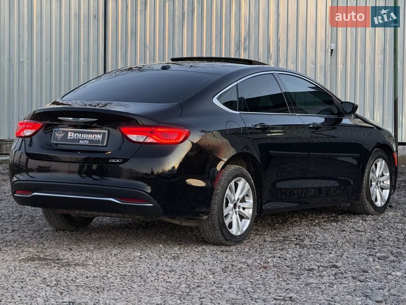 Седан Chrysler 200 2014 в Виннице