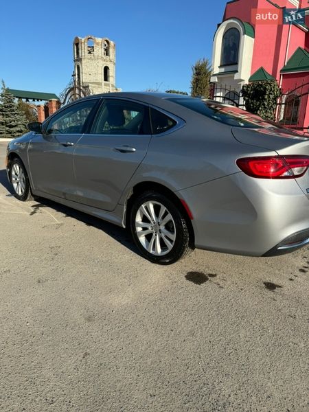 Седан Chrysler 200 2014 в Каменском