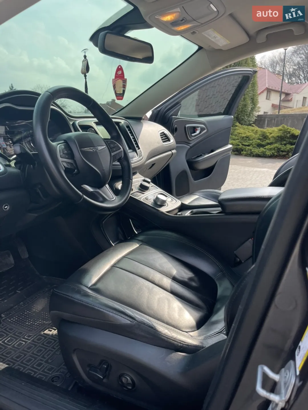 2015 Chrysler 200 - мініатюра 13