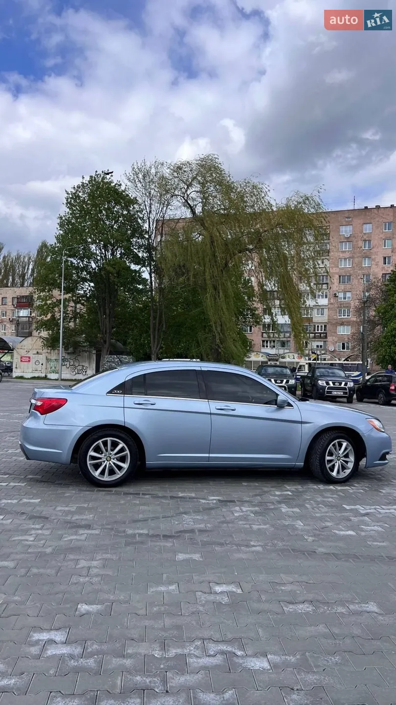 2014 Chrysler 200 - мініатюра 14