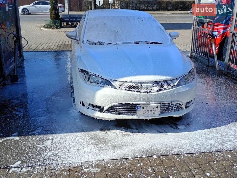 Седан Chrysler 200 2015 в Ивано-Франковске фото 16 Седан Chrysler 200 2015 в Ивано-Франковске