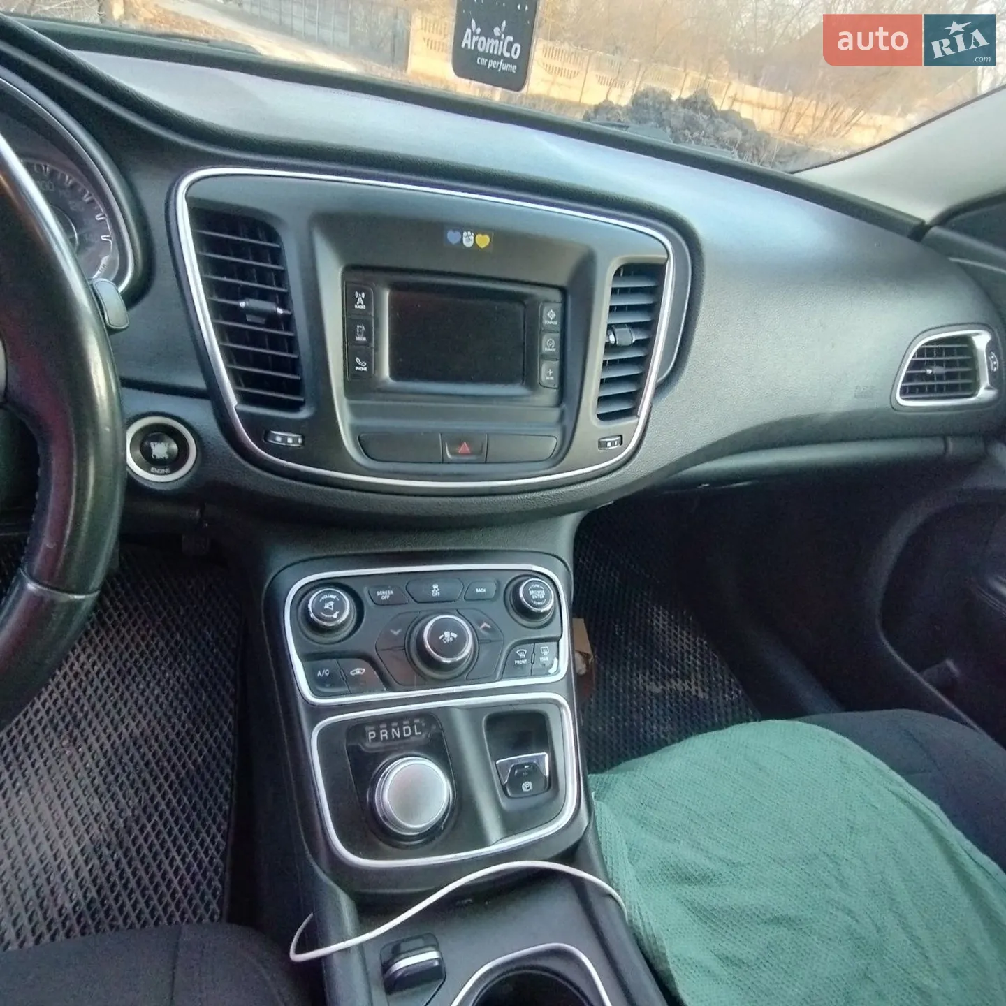 2014 Chrysler 200 - мініатюра 19