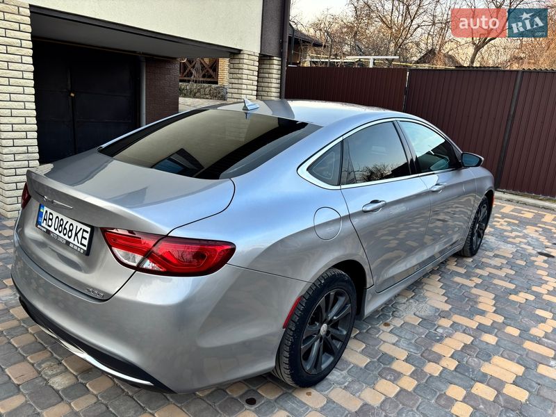 Седан Chrysler 200 2016 в Киеве фото 14 Седан Chrysler 200 2016 в Киеве