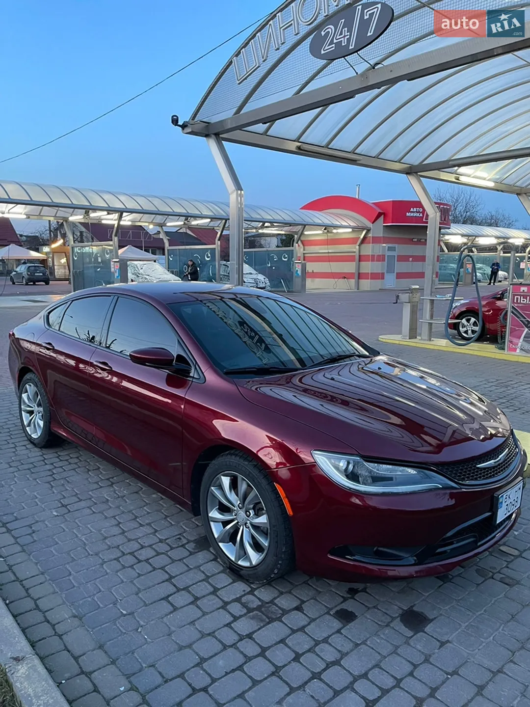 2015 Chrysler 200 - мініатюра 9
