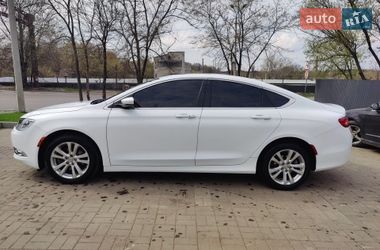 Седан Chrysler 200 2015 в Днепре
