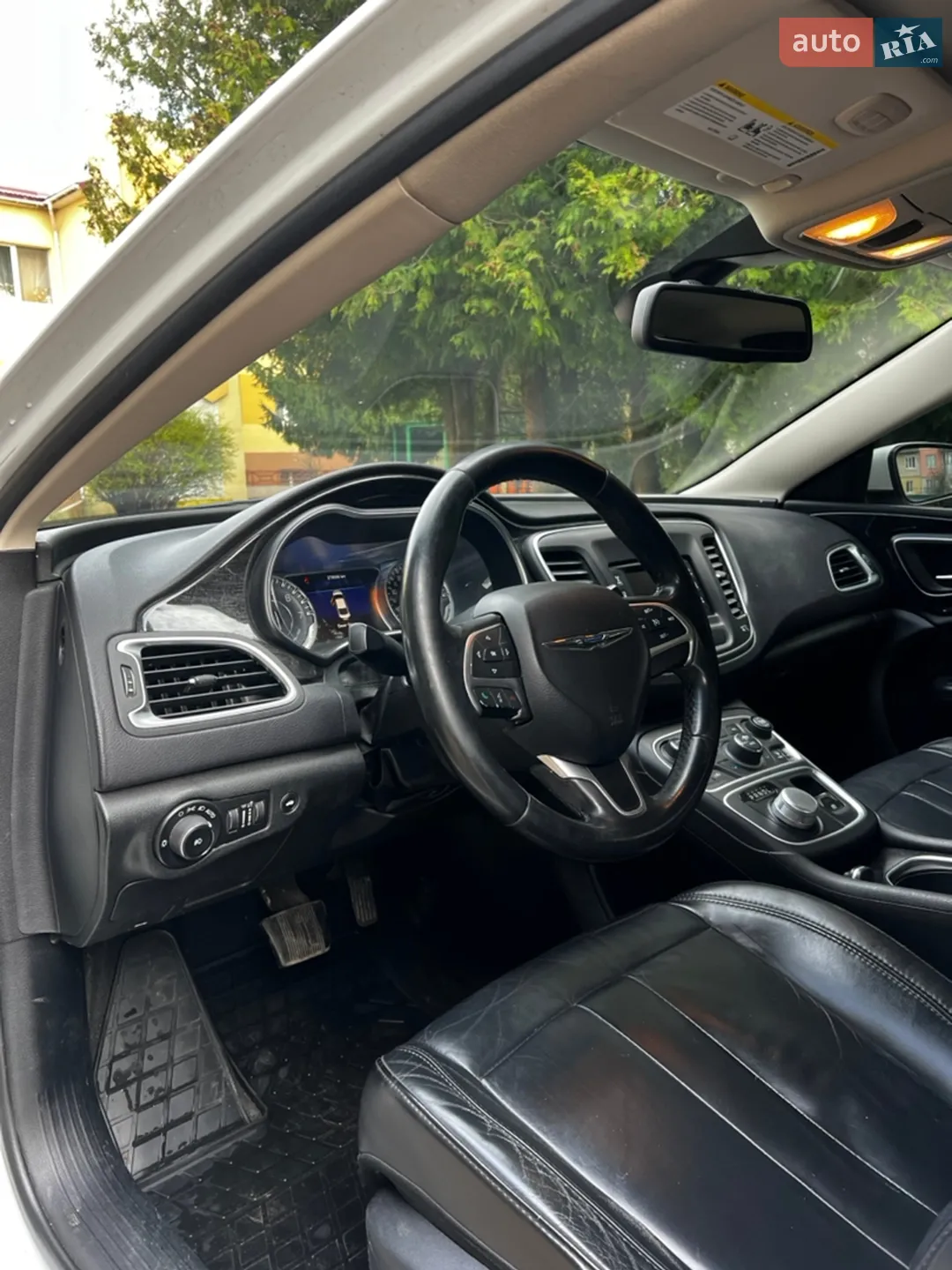 2014 Chrysler 200 - мініатюра 35