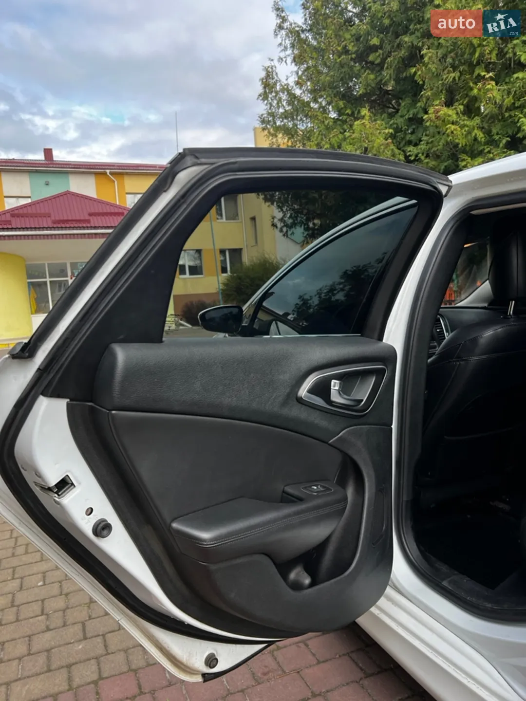 2014 Chrysler 200 - мініатюра 50