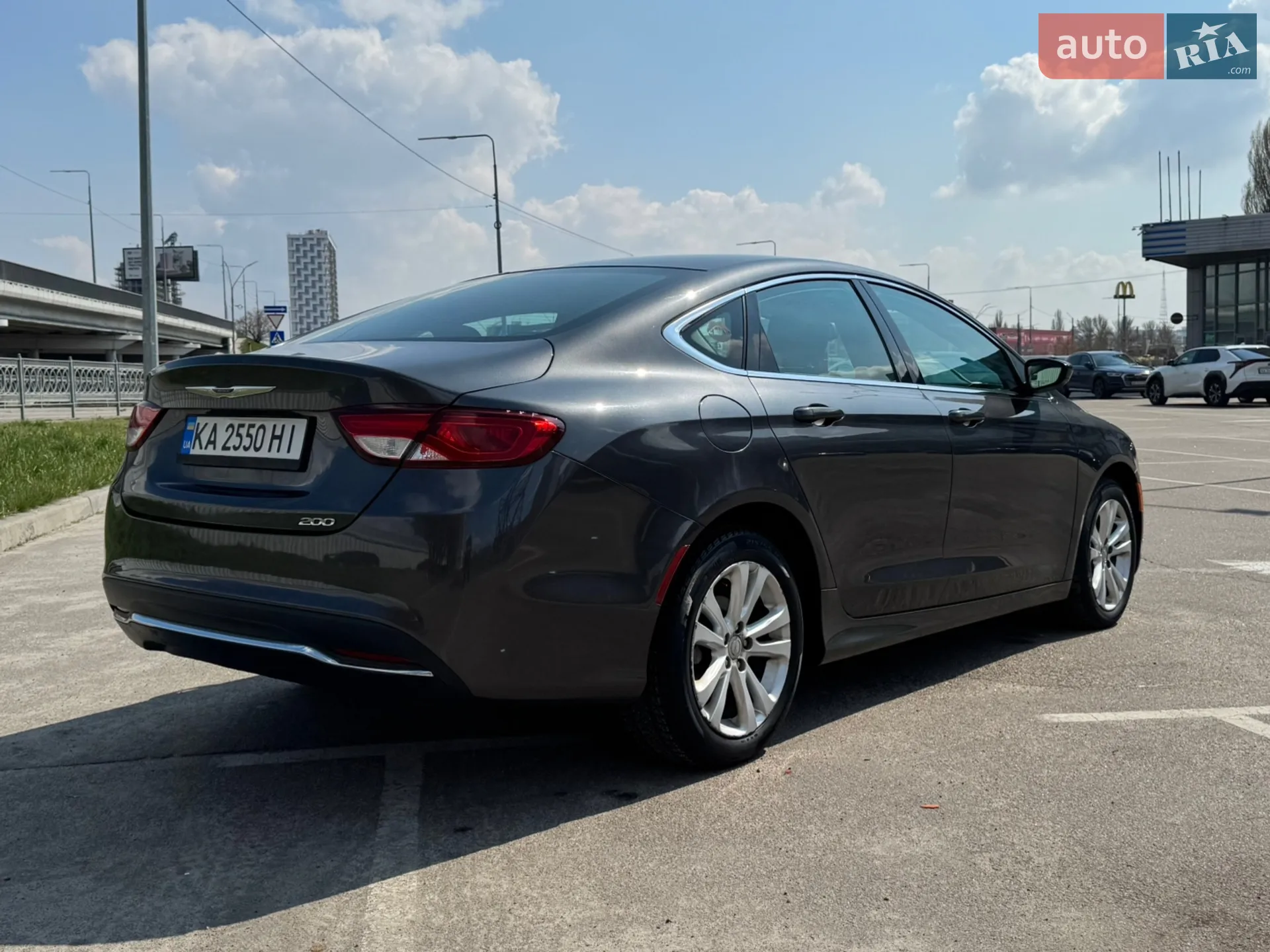 2016 Chrysler 200 - мініатюра 10