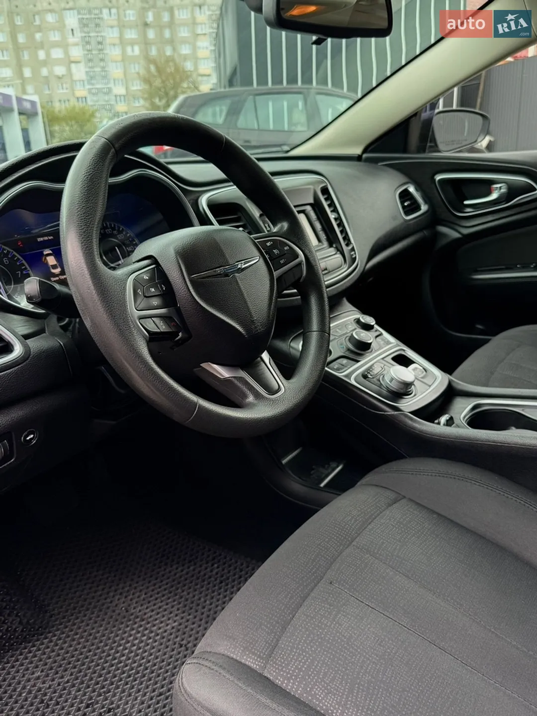 2015 Chrysler 200 - мініатюра 6