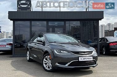 Седан Chrysler 200 2015 в Києві