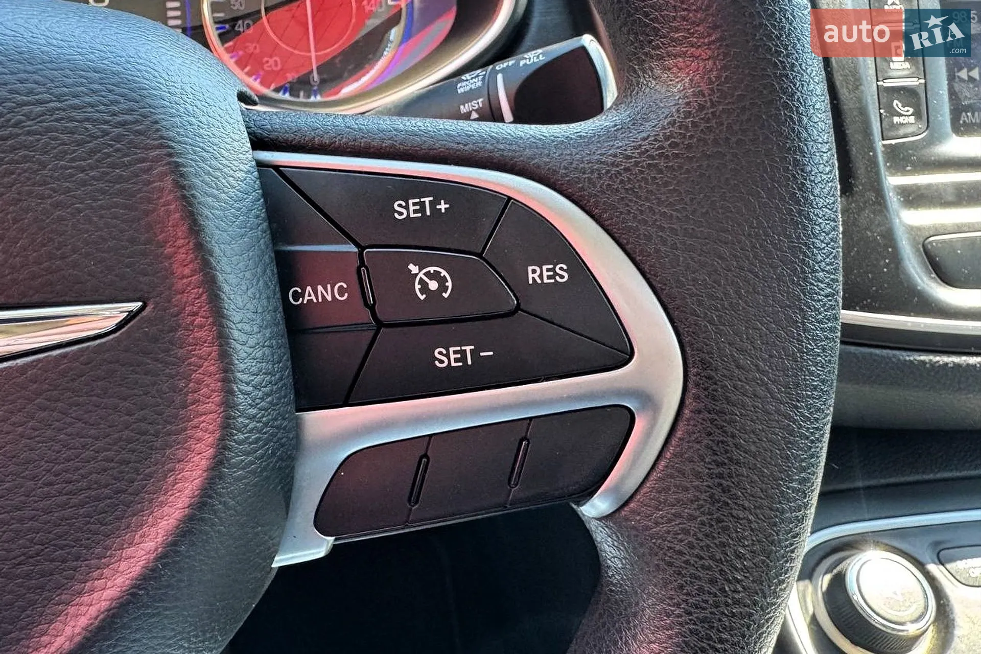 2015 Chrysler 200 - мініатюра 18