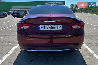 Седан Chrysler 200 2015 в Черновцах