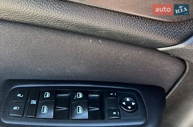 Седан Chrysler 200 2015 в Черновцах