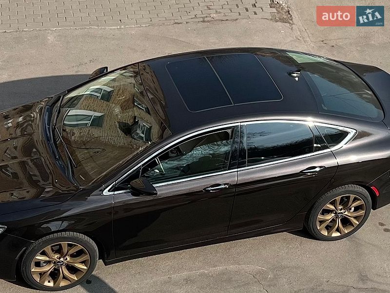 Седан Chrysler 200 2014 в Києві