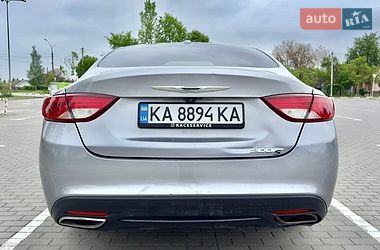 Седан Chrysler 200 2014 в Коломые