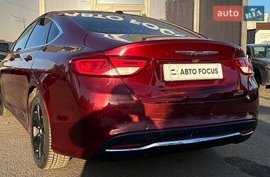Седан Chrysler 200 2015 в Киеве