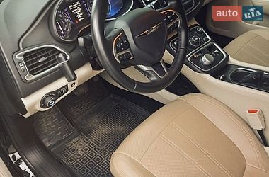 Седан Chrysler 200 2015 в Сумах
