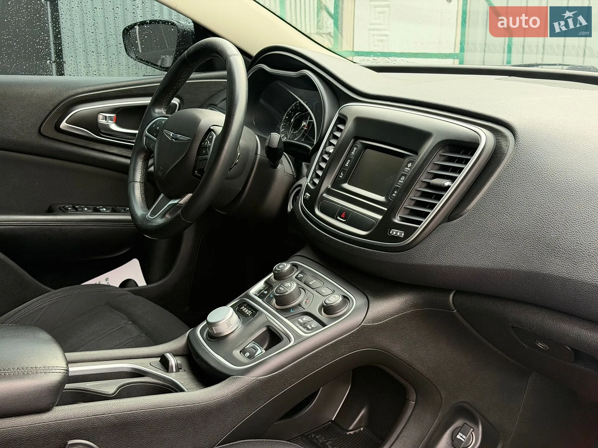 2014 Chrysler 200 - мініатюра 32