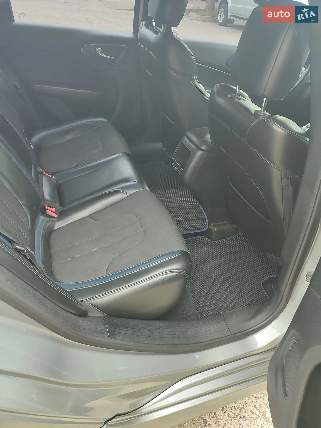 2015 Chrysler 200 - мініатюра 16